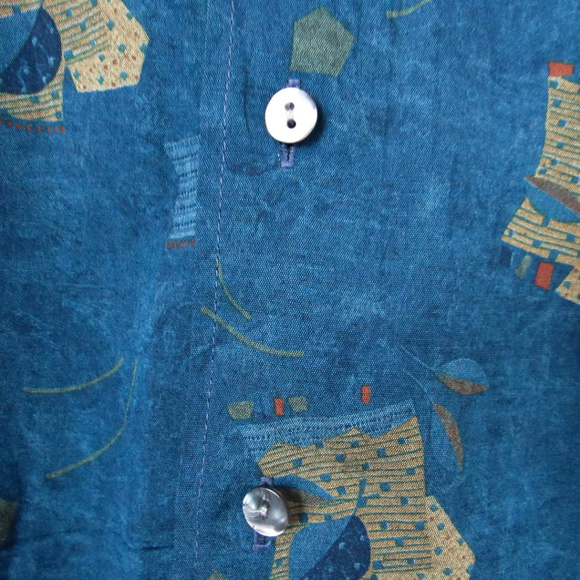 VINTAGE 80s Men's Artsy Printed Button Down Shirt - Picture 3 of 7
